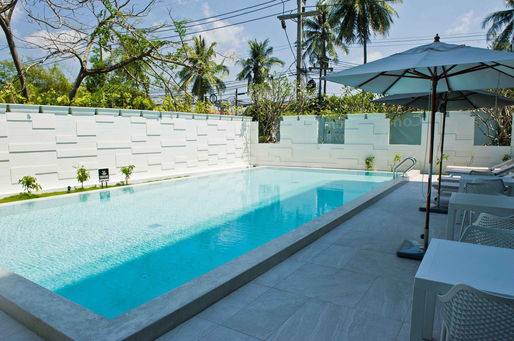 Ocean Stone Lägenhet Phuket Exteriör bild