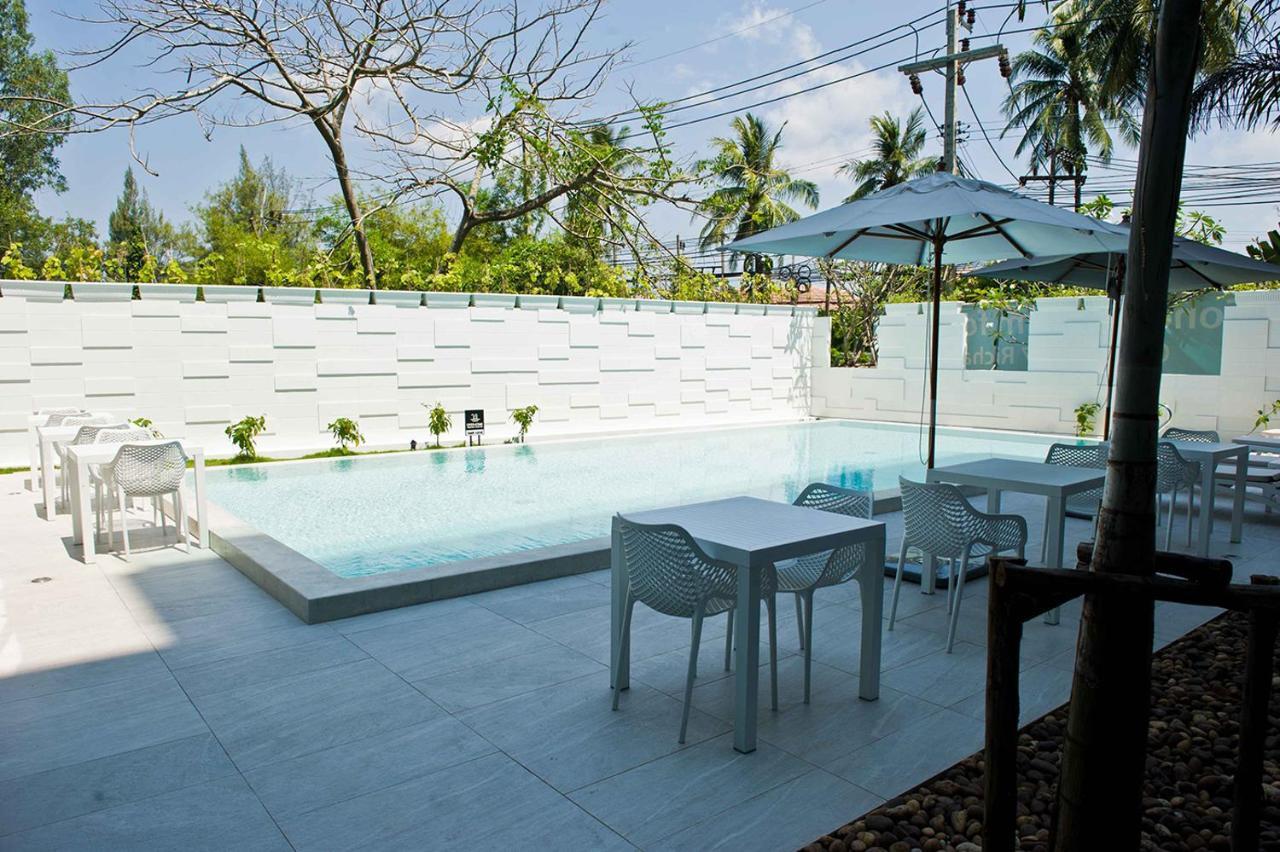 Ocean Stone Lägenhet Phuket Exteriör bild